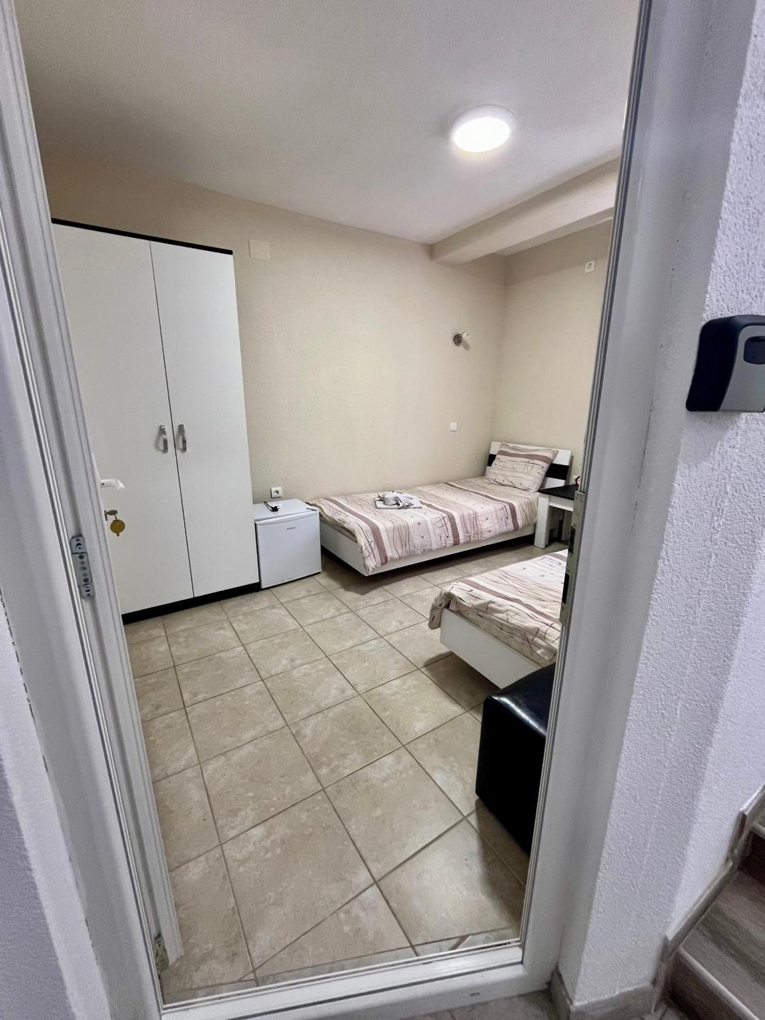 Lux Ohrid Apartment Exterior photo