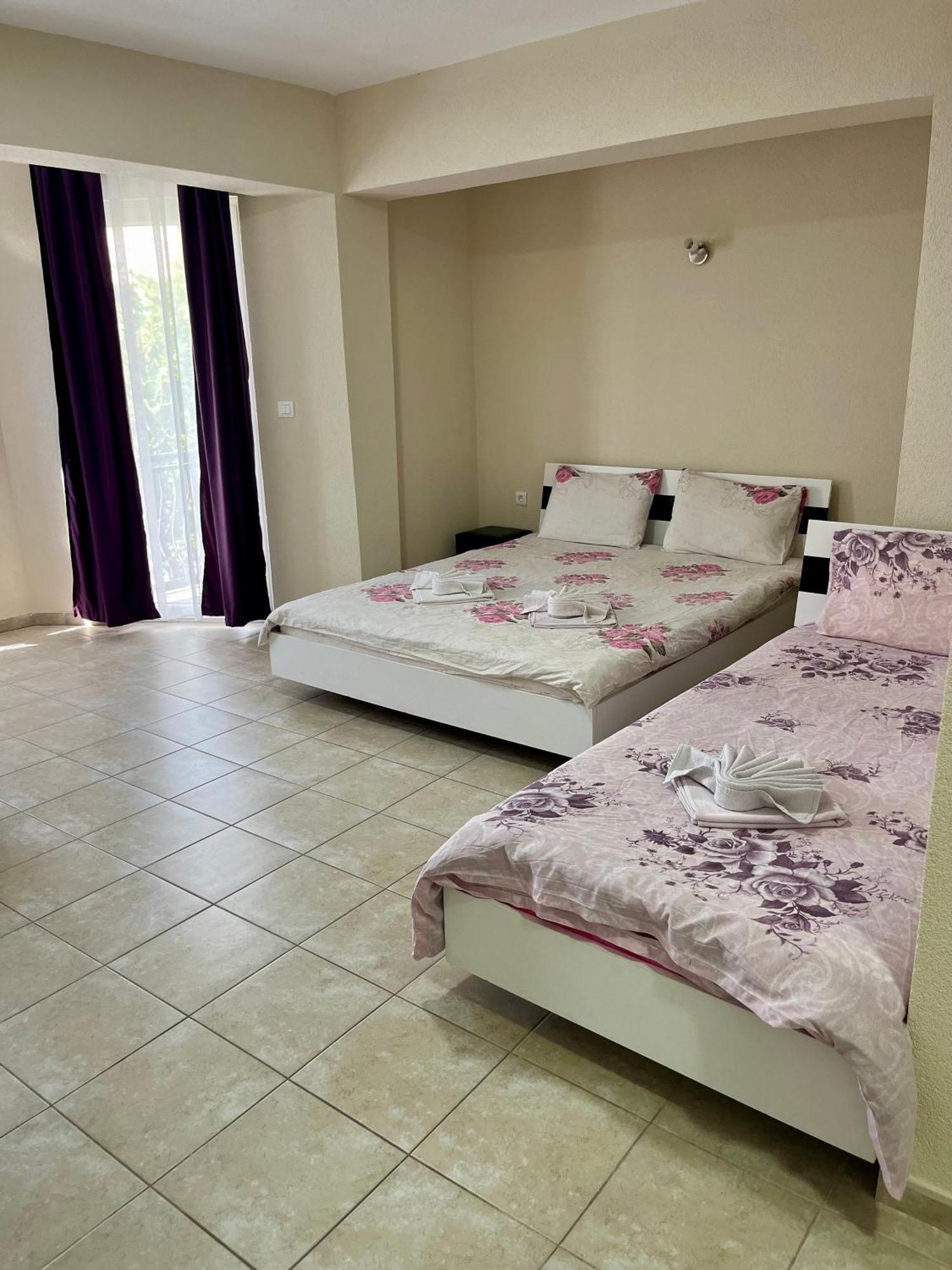 Lux Ohrid Apartment Exterior photo